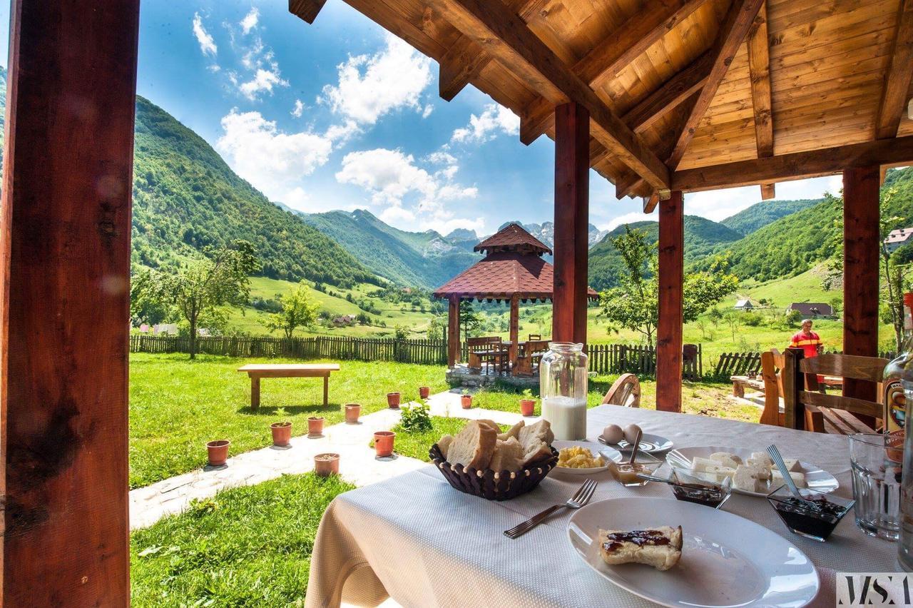 Guesthouse Alpini Lepushe Ngoại thất bức ảnh